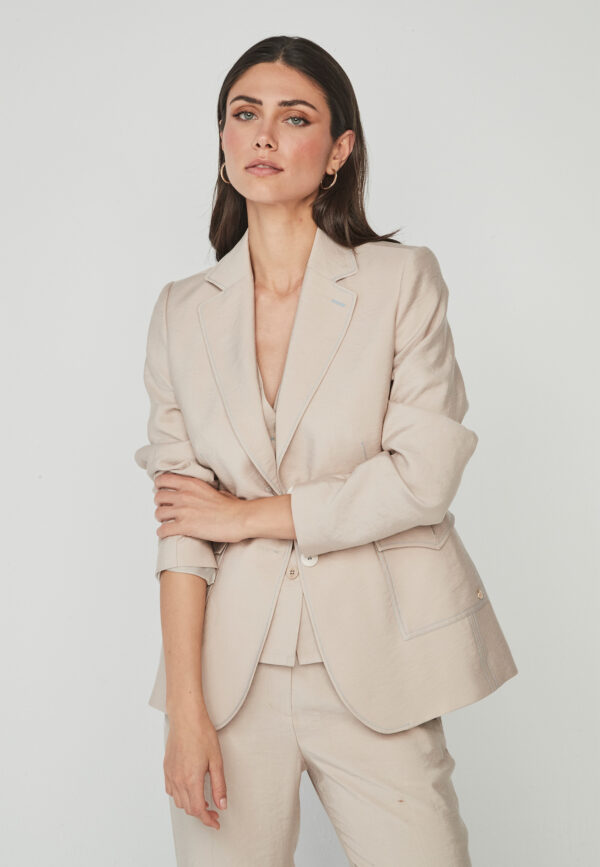 Blazer pespuntes 1