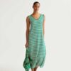 Vestido largo de punto con estampado de rayas blanco y verde 9