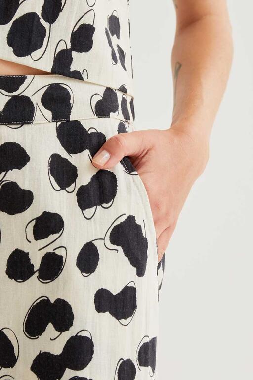 Pantalón con estampado Dalmatian 4 Pantalón con estampado Dalmatian 4