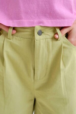 Shorts verde 100% algodón 5