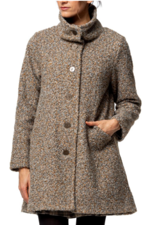 Abrigo de mujer cuello alto botones 9