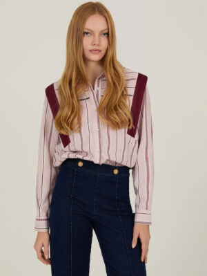 Camisa con fornitura