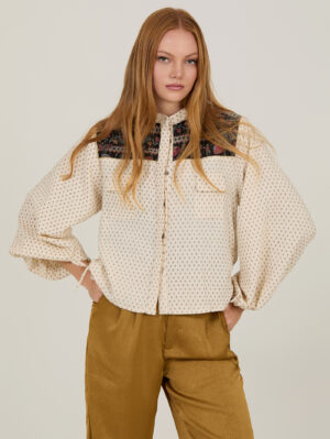 Blusa con jacquard